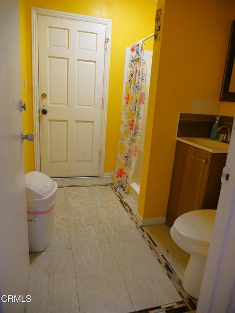 Tiny photo for 4912 Bradfield Place, Oxnard, CA 93033 (MLS # V1-38893)