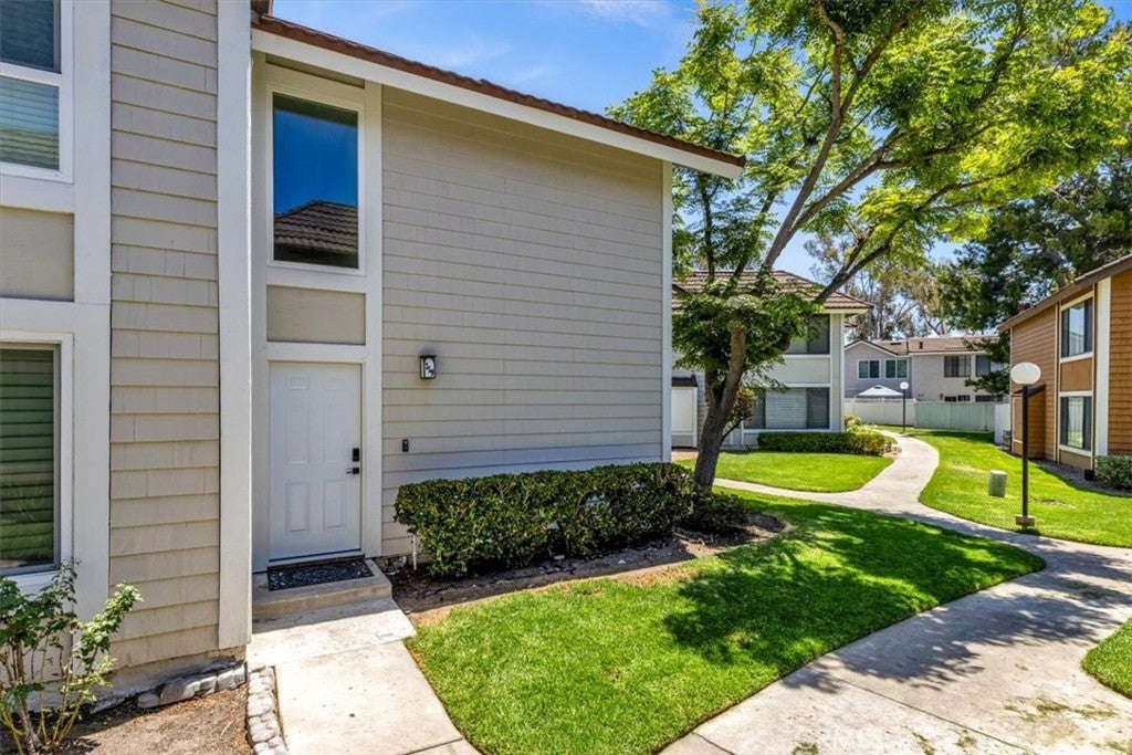 25885 Trabuco RD