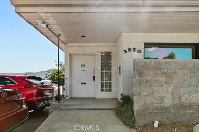 3850 Foothill Boulevard
