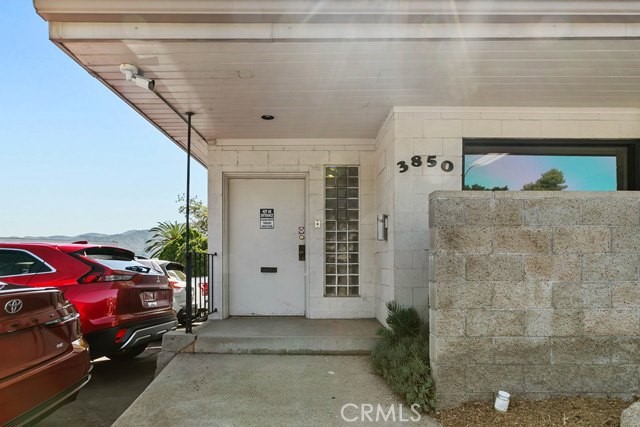 3850 Foothill Boulevard