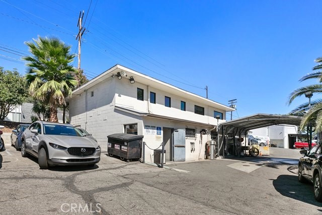 3850 Foothill Boulevard