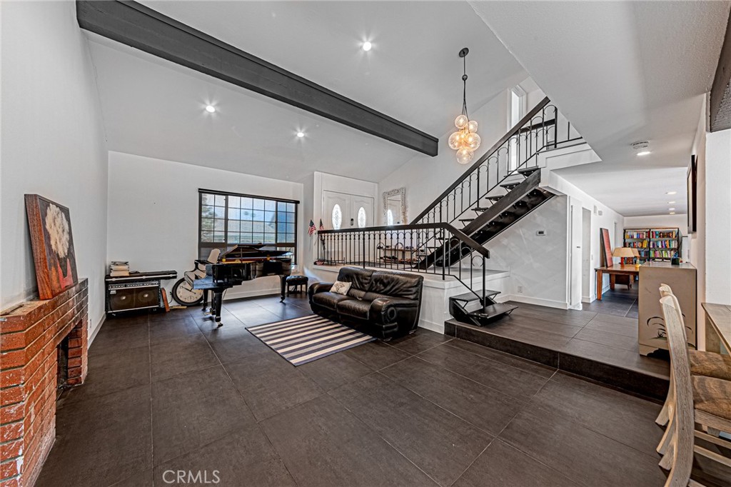 5316 Vista Real
