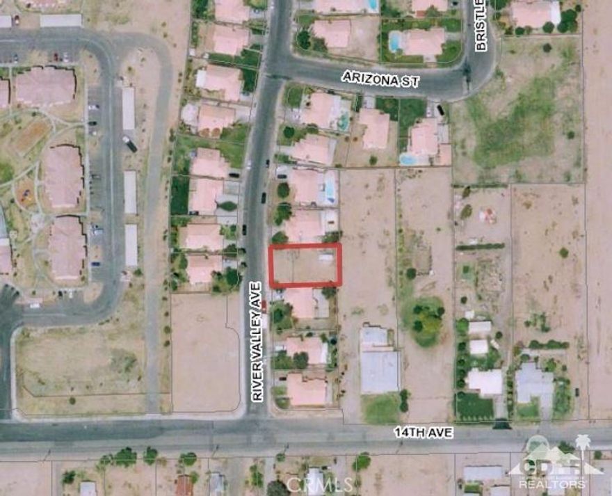 Vacant lot in an established neighborhood ready to build.  Come build your dream home today. City has currently waived impact fees so it is cheaper than ever to build today.  Come take a look!!!