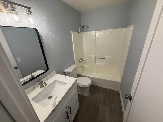 6698 Mesquite Drive
