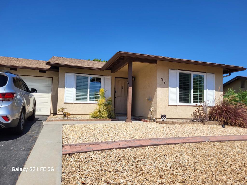 4536 Beverly Glen Drive