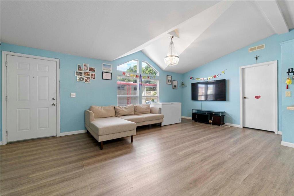 5450 Monterey Road 59