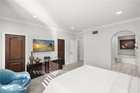 Tiny photo for 17 Saraceno, Newport Coast, CA 92657 (MLS # OC25232727)