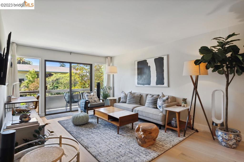 ROSE GARDEN AREA - Residential