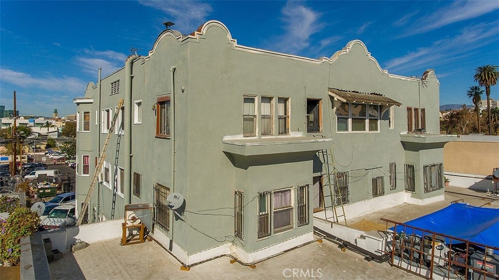 725 S Alvarado Street