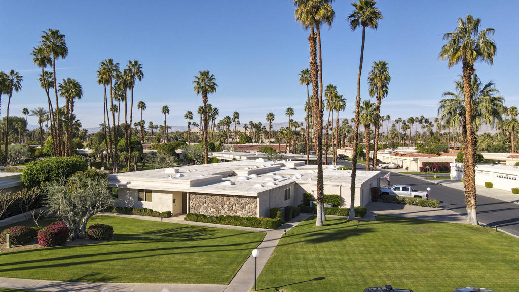 Indian Wells C.C. - Residential Lease