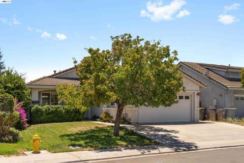 Photo of 1966 Hecke DR, Woodland, CA 95776 (MLS # 41142879)