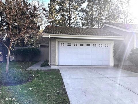 157 Conifer Circle Oak Park CA 91377
