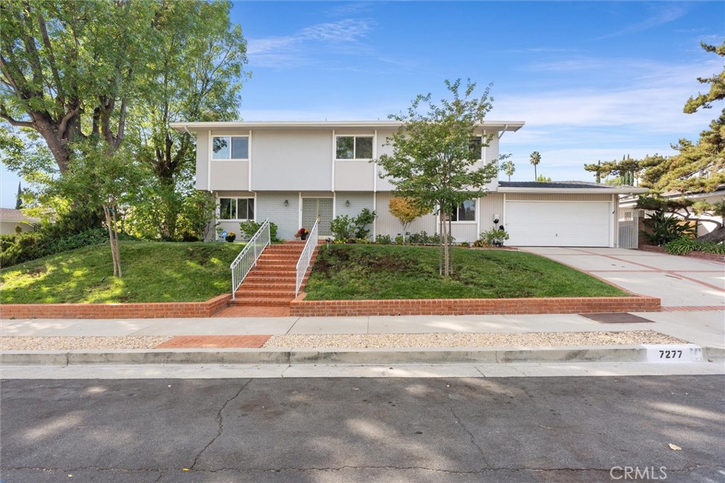 7277 Bernadine Avenue