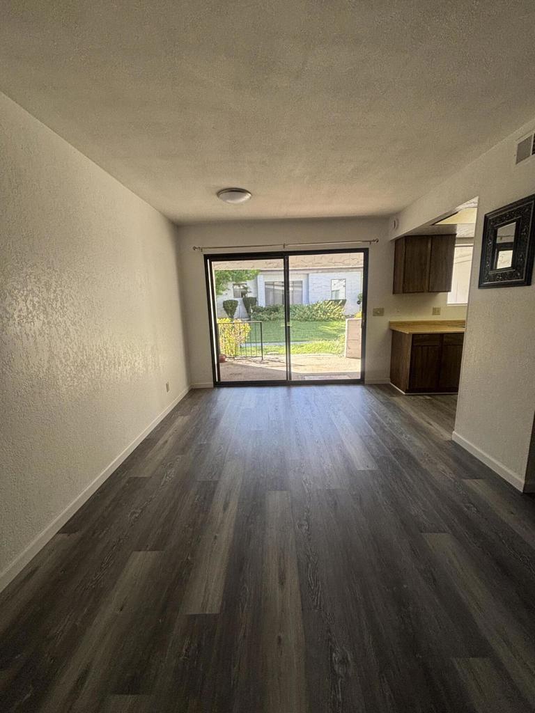 Palm Canyon Villas - Residential