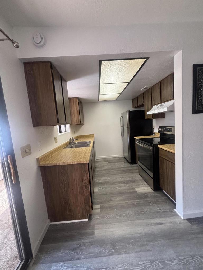 Palm Canyon Villas - Residential