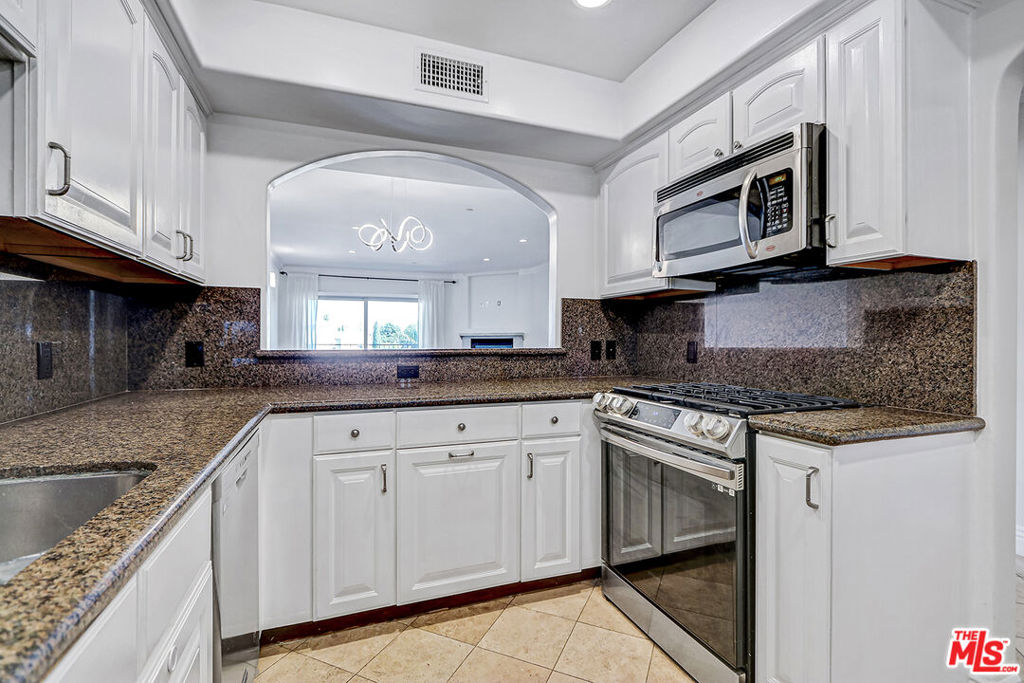 1520 S Shenandoah Street 304