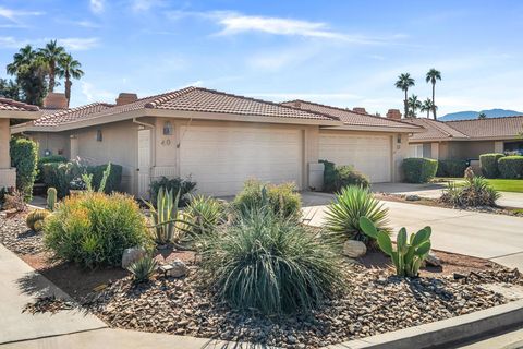 Photo of 40 Camino Arroyo Place, Palm Desert, CA 92260 (MLS # 219136005PS) Photo of 40 Camino Arroyo Place, Palm Desert, CA 92260 (MLS # 219136005PS)