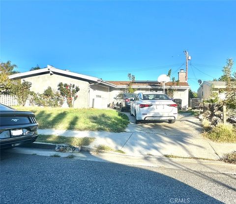 27220 Marchland Canyon Country CA 91351