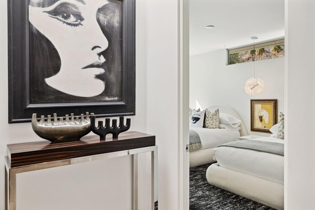 Magnesia Falls Cove - Residential