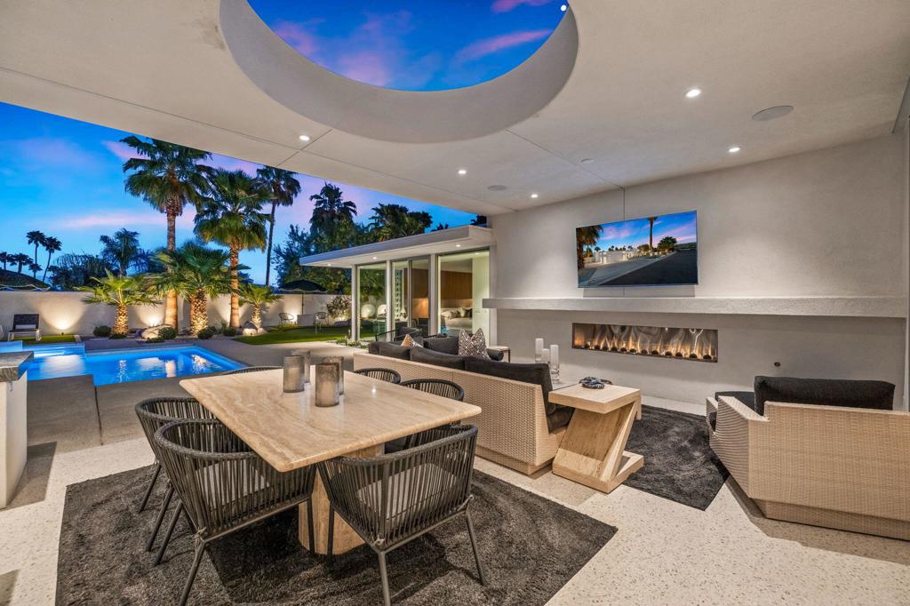 Magnesia Falls Cove - Residential