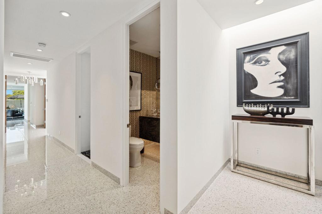 Magnesia Falls Cove - Residential