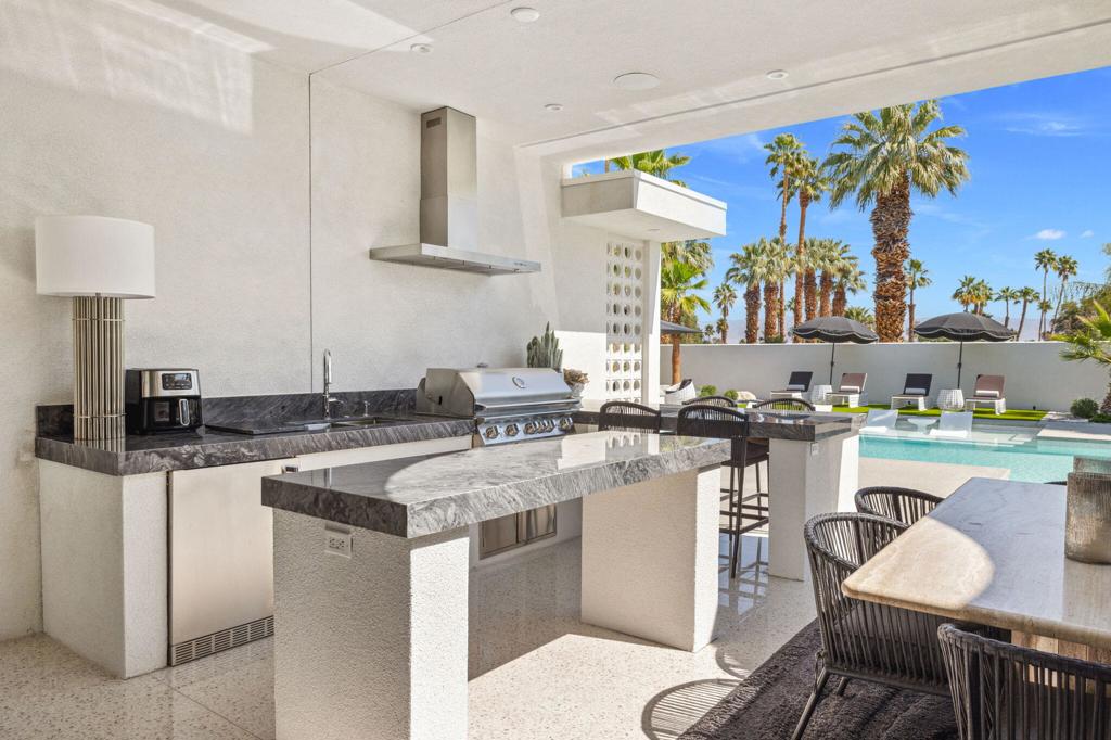 Magnesia Falls Cove - Residential