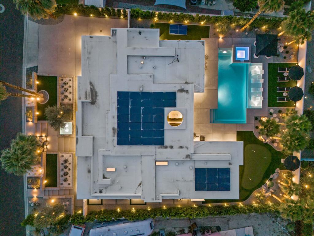 Magnesia Falls Cove - Residential