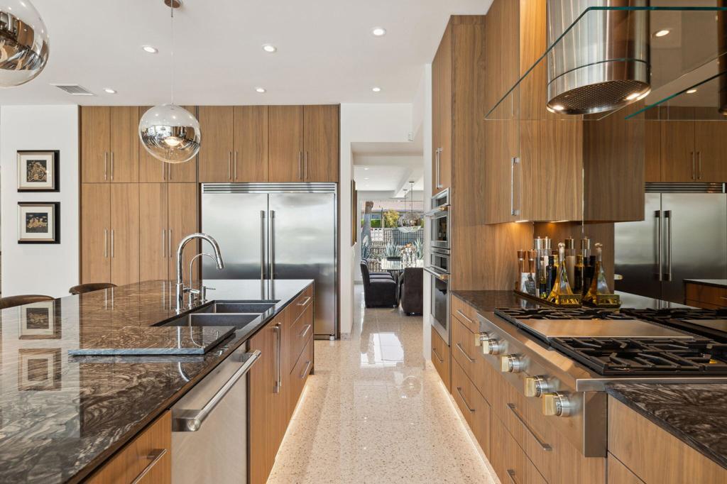 Magnesia Falls Cove - Residential