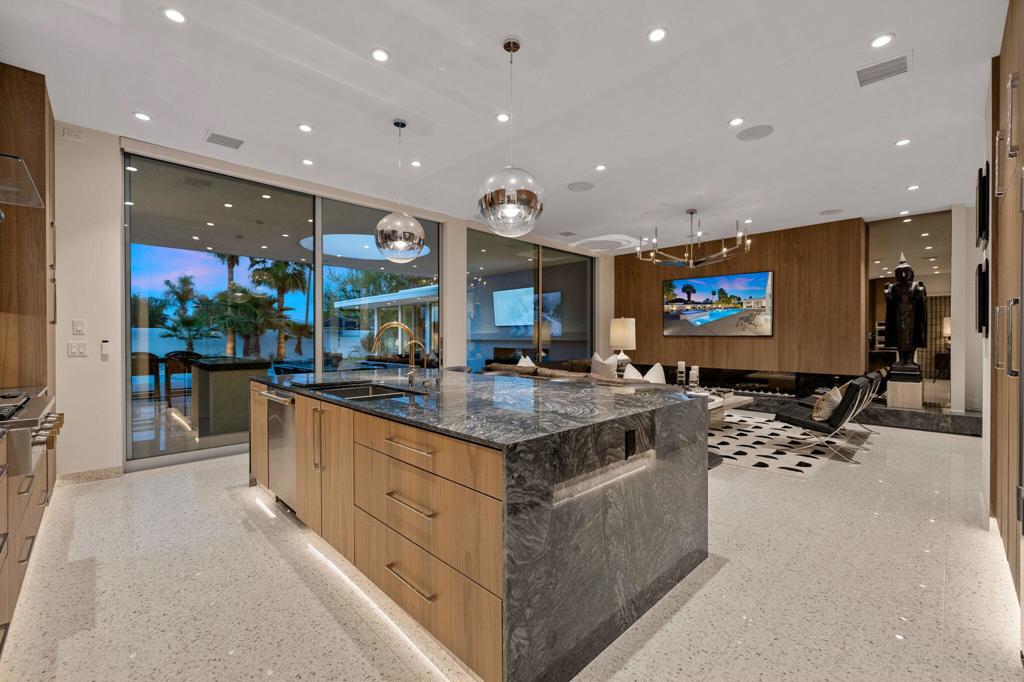 Magnesia Falls Cove - Residential