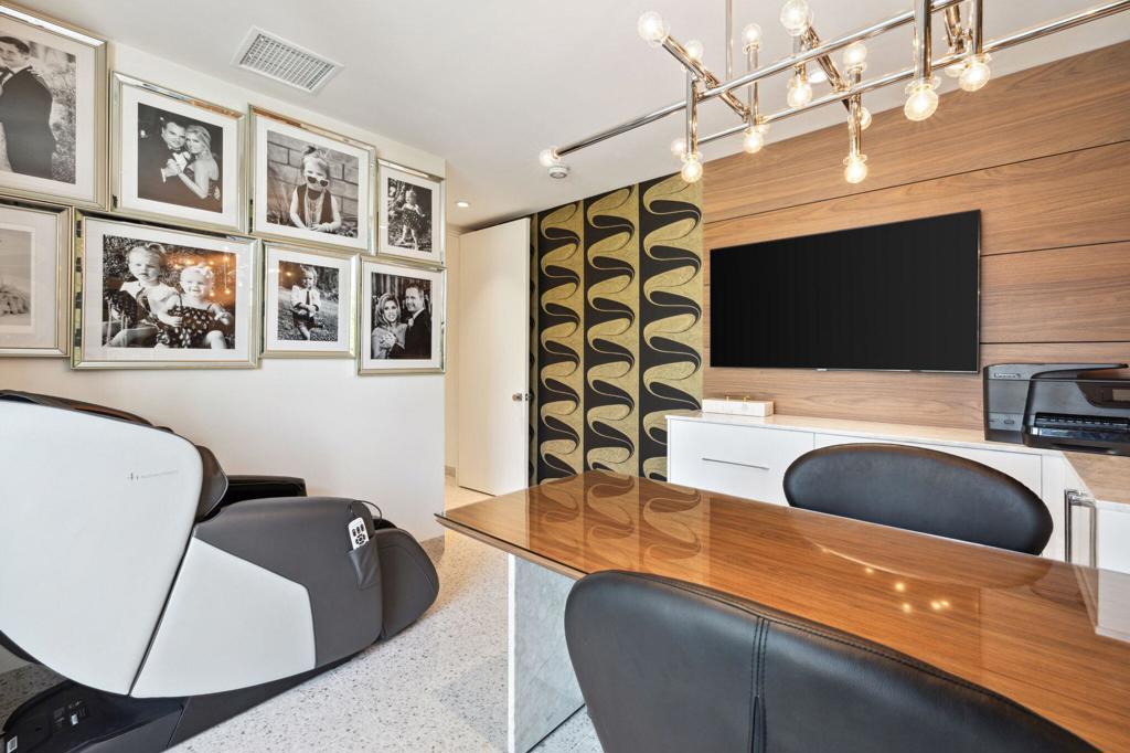 Magnesia Falls Cove - Residential