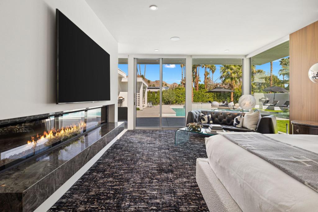 Magnesia Falls Cove - Residential