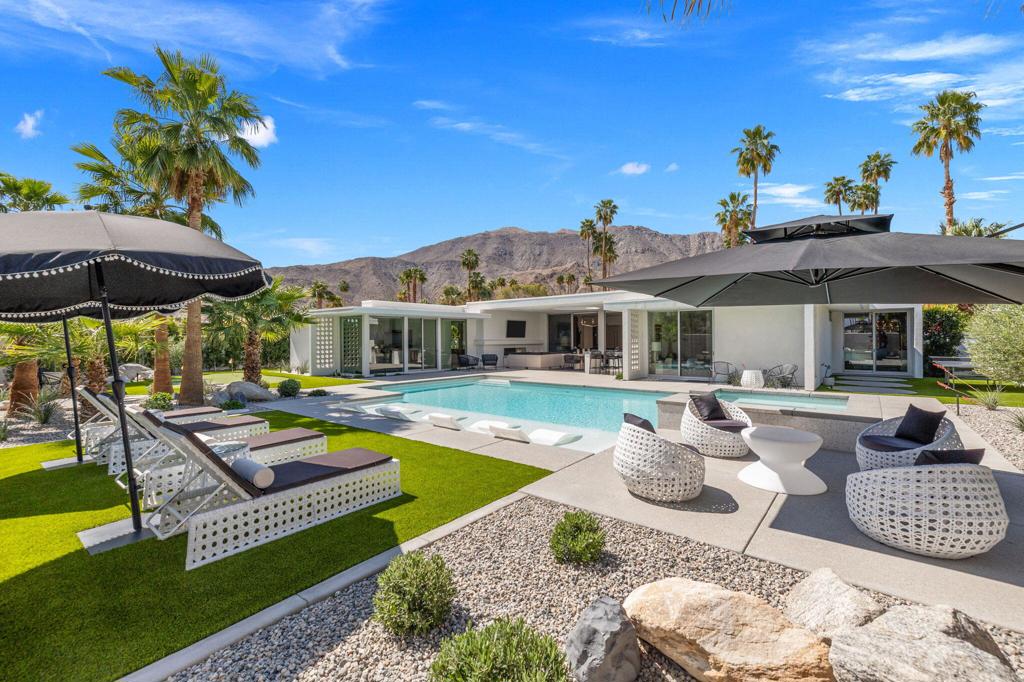 Magnesia Falls Cove - Residential