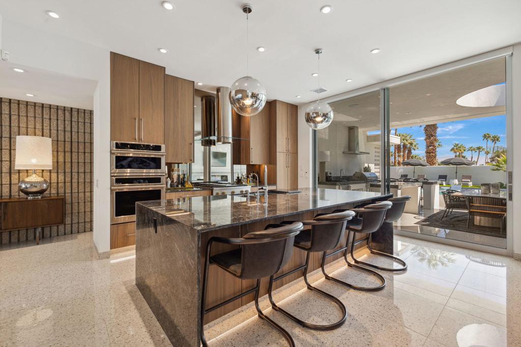 Magnesia Falls Cove - Residential