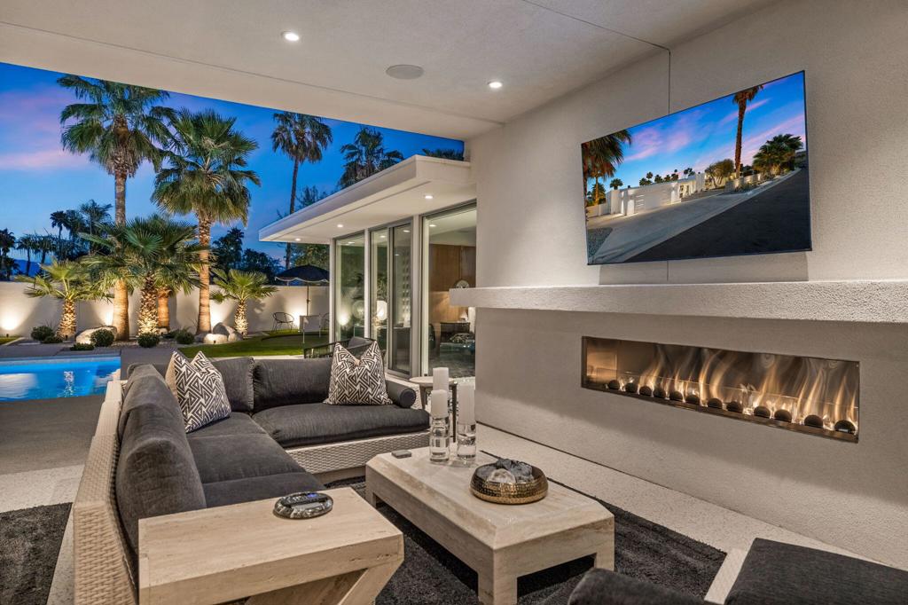 Magnesia Falls Cove - Residential