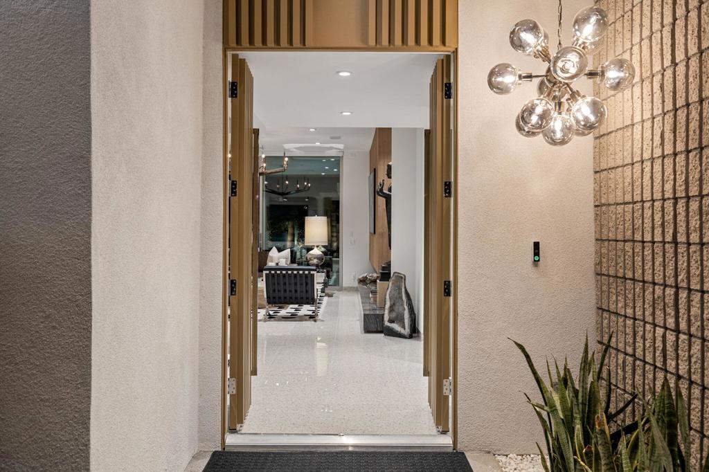 Magnesia Falls Cove - Residential