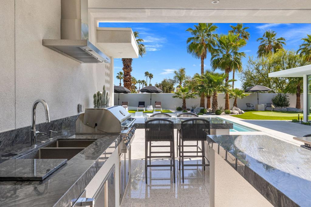 Magnesia Falls Cove - Residential