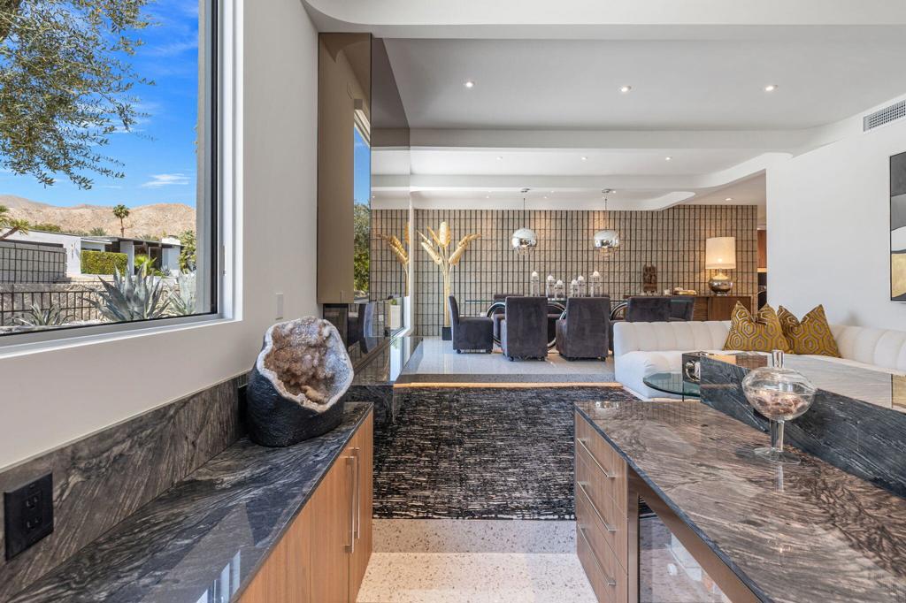 Magnesia Falls Cove - Residential