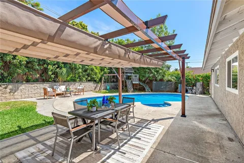 23076 Dune Mear Road, Lake Forest, CA 92630 - MLS#: OC25128758