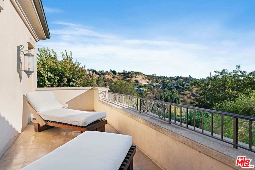 Beverly Ridge Terrace - Residential Lease