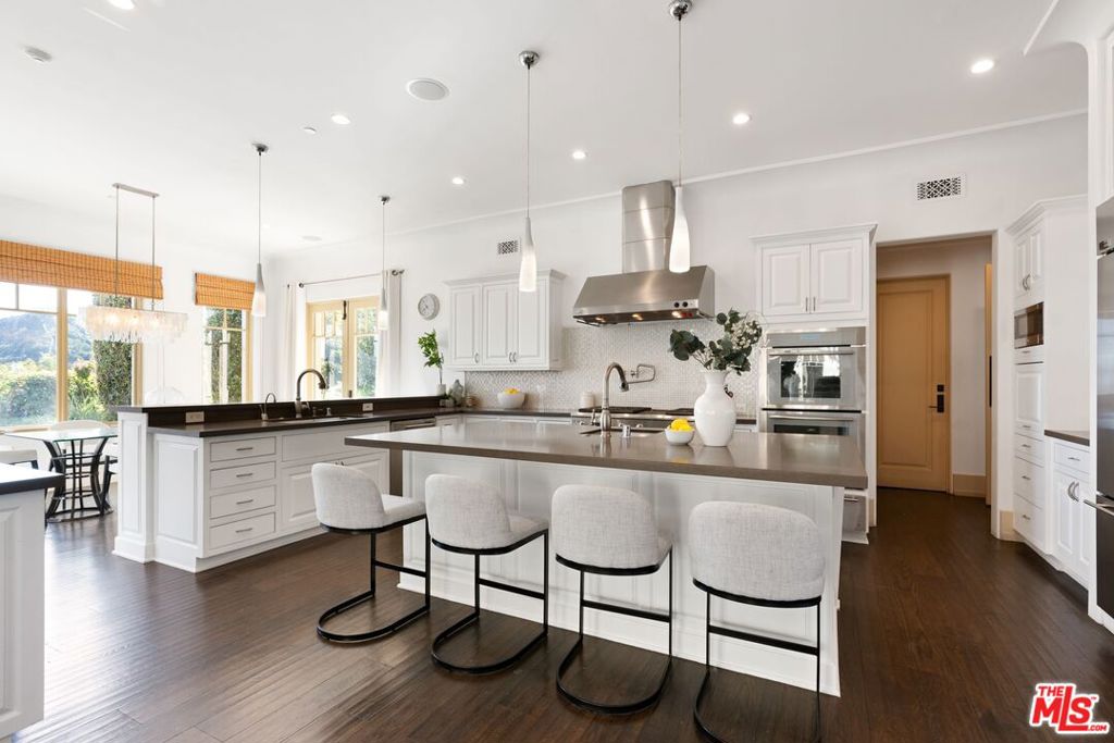 Beverly Ridge Terrace - Residential Lease