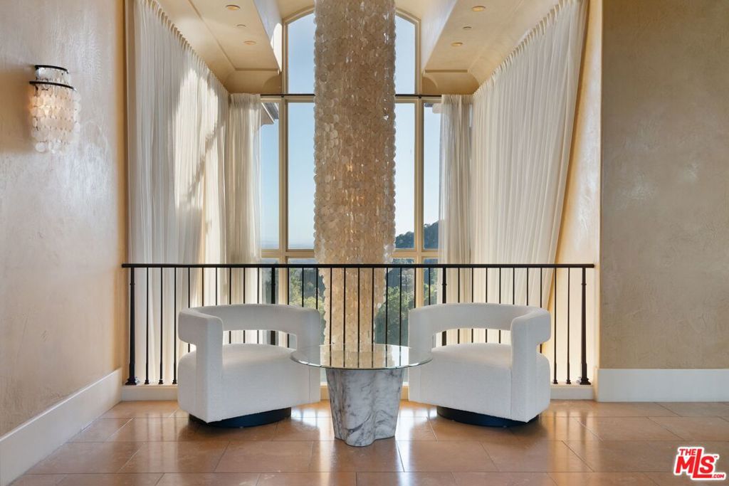 Beverly Ridge Terrace - Residential Lease