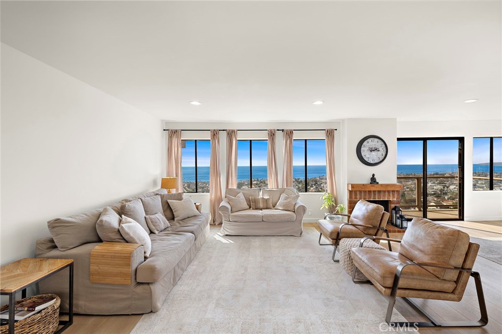 Patricia Manor (PR) - Residential Lease