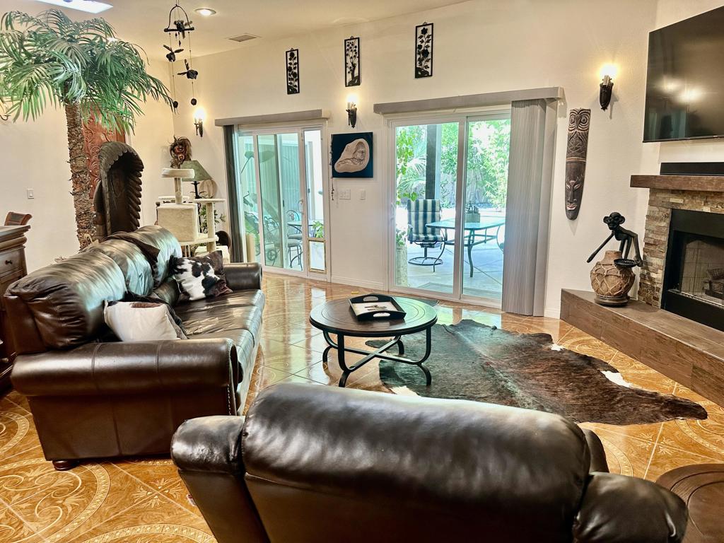 30512 Avenida Del Padre