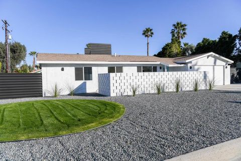 Photo of 2080 N Gorgonio Road, Palm Springs, CA 92262 (MLS # PTP2508710)