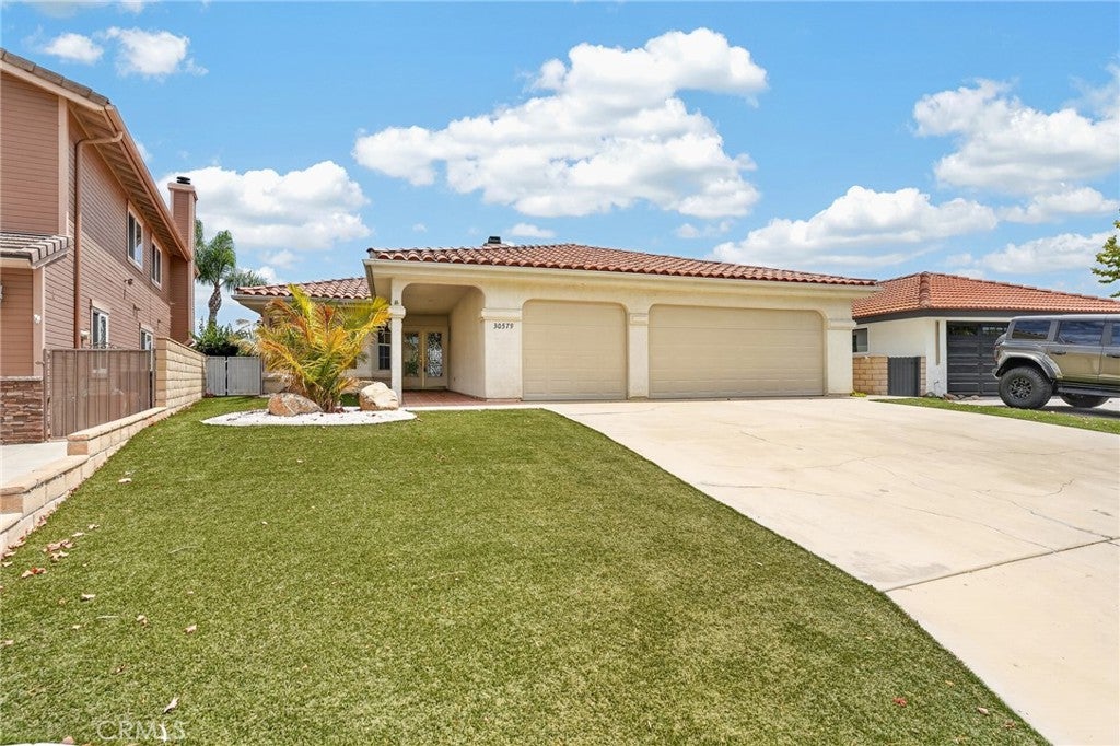 30579 Seahorse Circle