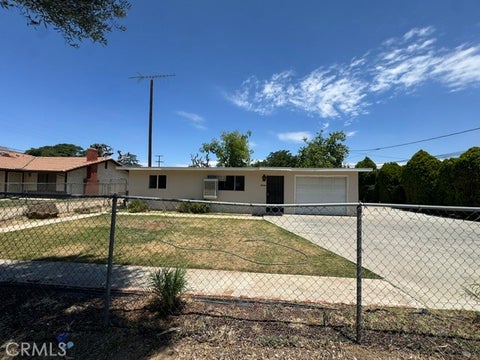Photo of 23890 Hemlock AVE, Moreno Valley, CA 92557 (MLS # SW26145237)