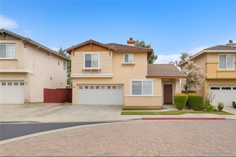 2216 Jeans Court Signal Hill CA 90755