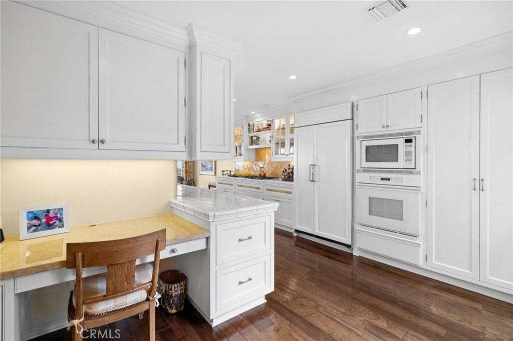 1921 Yacht Colinia, Newport Beach CA 92660 - Photo 17