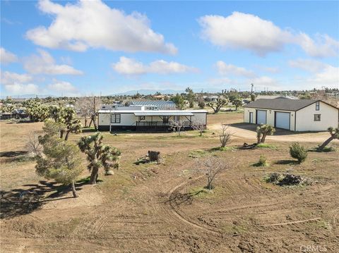 6728 Juniper Road Phelan CA 92371