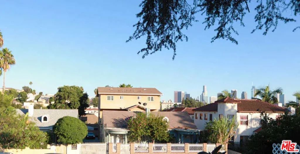 339 N Rampart Boulevard